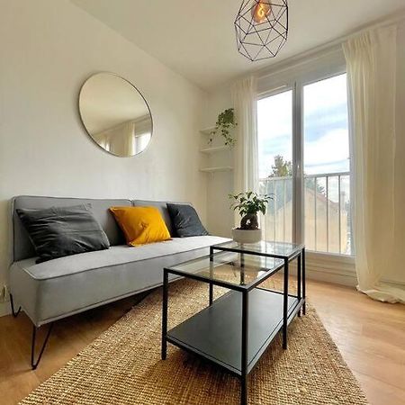 Superbe Studio Avec Parking Gratuit Sur Place Paray-Vieille-Poste Ngoại thất bức ảnh