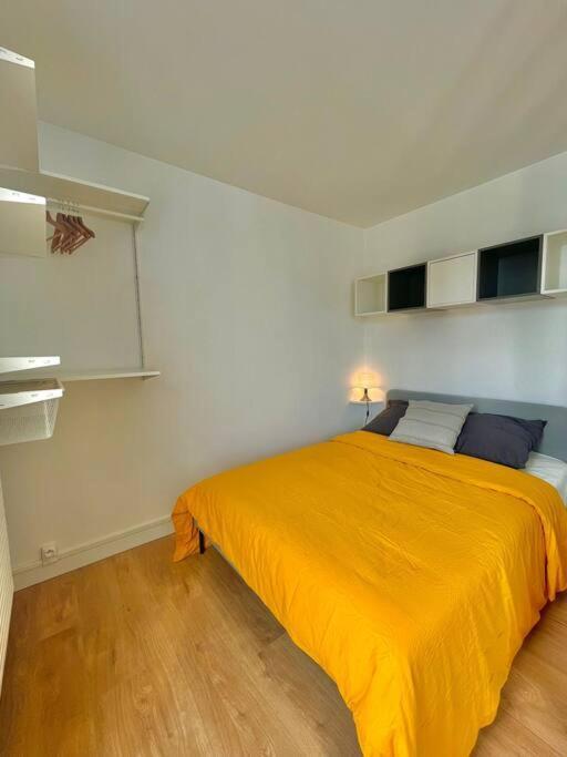 Superbe Studio Avec Parking Gratuit Sur Place Paray-Vieille-Poste Ngoại thất bức ảnh